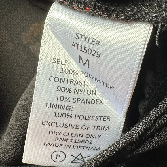 ASTR Floral V Neck Bodysuit Medium - Picture 5 of 6